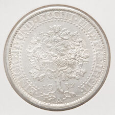 Die Detailaufnahme zeigt die Rückseite der 5...