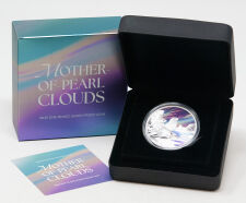 Münze aus der Serie Mother of Pearl- Thema Clouds...