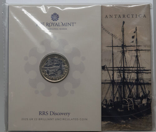 Münze Großbritannien 2 Pfund 2025 mit dem Forschungsdampfer RRS Discovery in voller Segelausrüstung, Randinschrift ‚DESIGNED FOR ADVENTURE‘, BU Qualität.