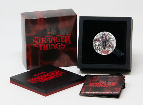 Tuvalu 2 Dollar 2026 „Stranger Things – Villains – Vecna“ 2 oz Silbermünze im Stranger-Things-Etui mit Zertifikat, Perth Mint Ausgabenbox.