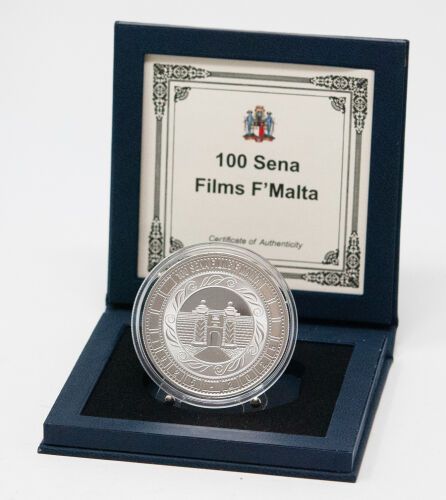 Maltesisches Staatswappen, 12 EU-Sterne außen, Schriftzug „Central Bank of Malta“, Nennwert 10 EURO, Jahr 2025, geriffelter Münzrand.