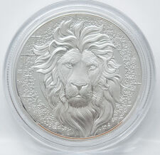 Rückseite der Silbermünze mit der detailreichen Darstellung des Löwen-Zodiacs.