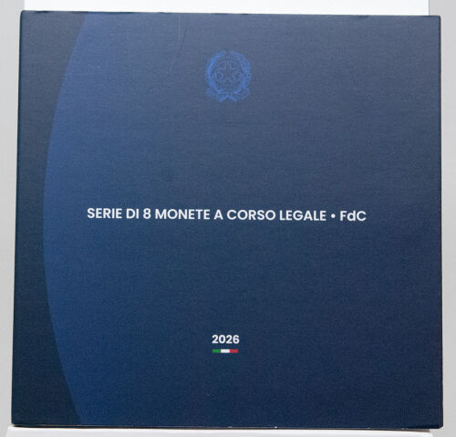 Vorderseite des offiziellen italienischen Kursmünzensatz-Folders 2026 im Stempelglanz-Finish.