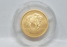 20 Euro Goldmünze 2026 Wisent Motivseite kraftvoller Wisent Künstlerin Jasmin Lewis im Originaletui