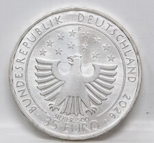 Wertseite der 35 Euro Gedenkmünze mit dem Bundesadler, Nennwert und den Europasternen.